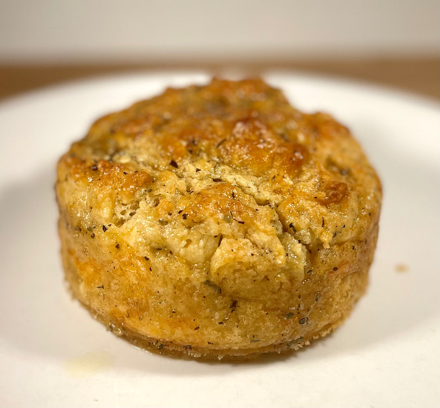 Garlic & Aged Cheddar